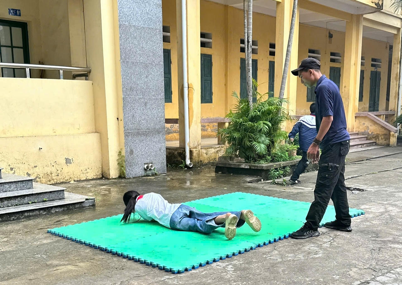 Trường THCS Hà Hồi tổ chức giáo dục kỹ năng sống cho học sinh trước kỳ nghỉ hè