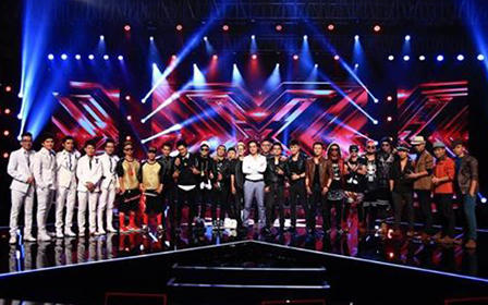 Đàm Vĩnh Hưng làm thuyền trưởng “gánh hát” đa màu sắc