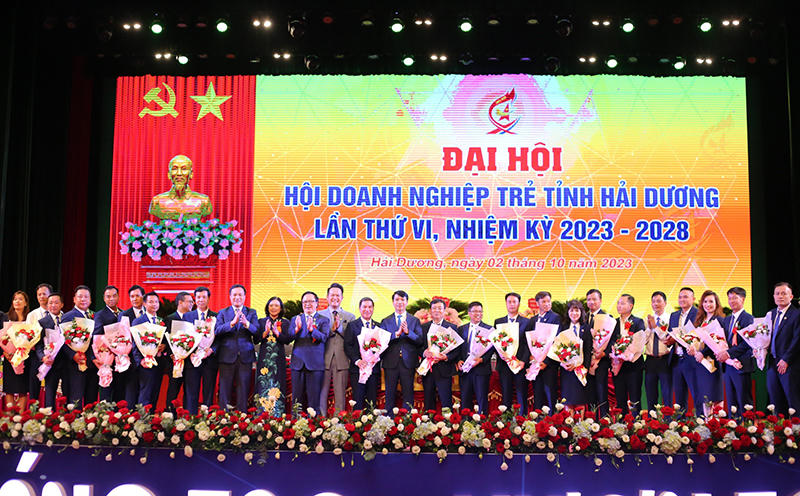 Trao tặng Huân chương Lao động hạng Ba cho Chủ tịch Hội Doanh nghiệp trẻ tỉnh Hải Dương