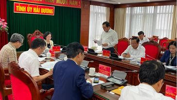 Bà Trương Thị Mai làm việc với Ban Thường vụ Tỉnh ủy Hải Dương