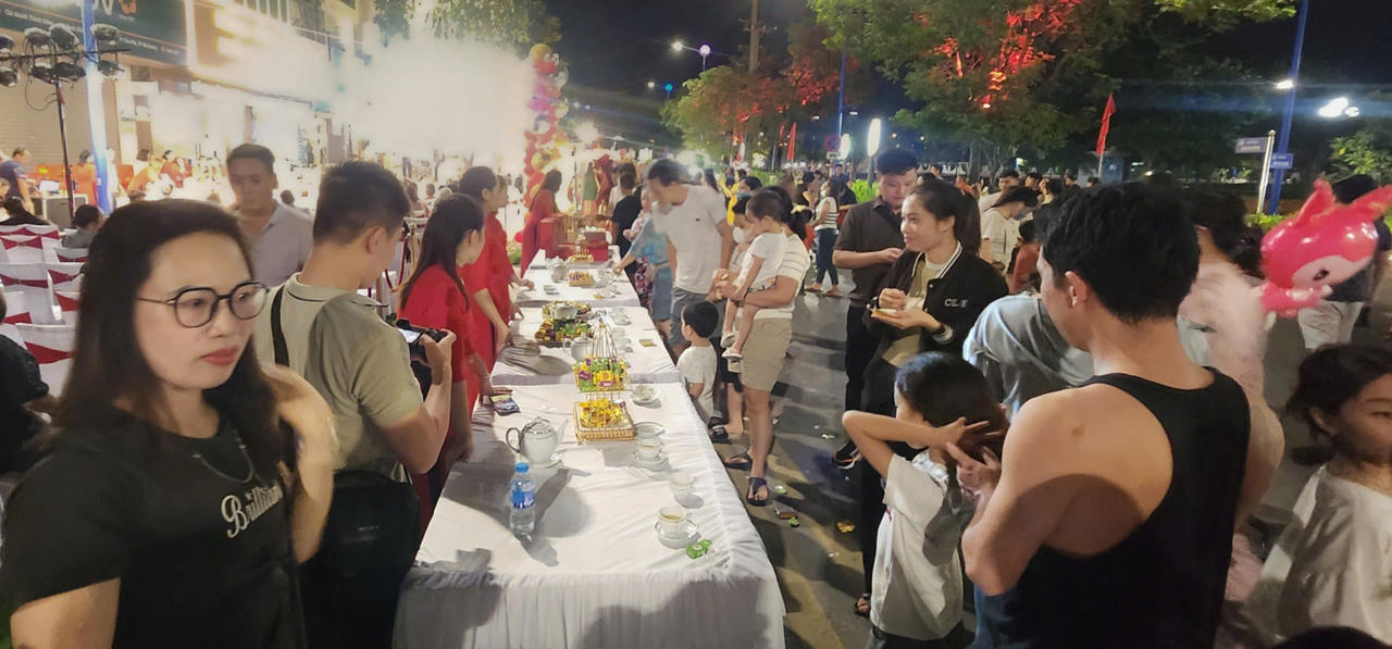 Bánh đậu xanh Hoàng Gia là sản phẩm đầu tiên của Hải Dương được trao chứng nhận OCOP 5 sao