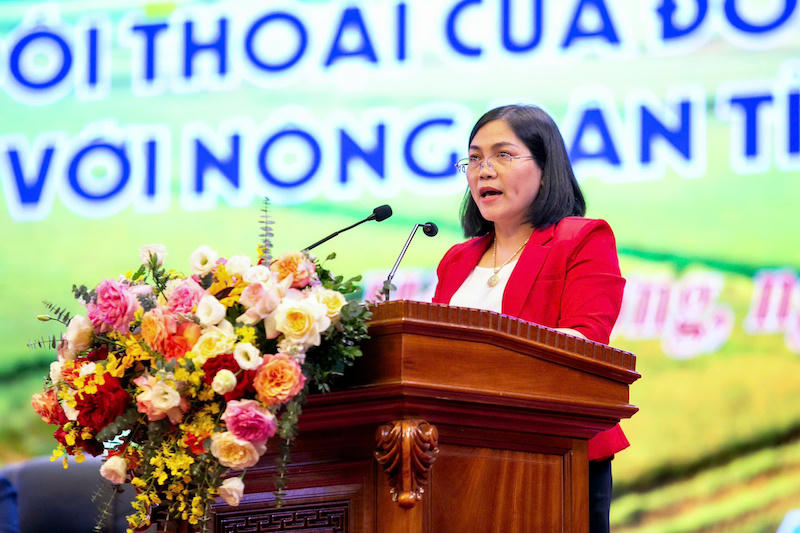 Chủ tịch UBND tỉnh Hải Dương đối thoại với nông dân