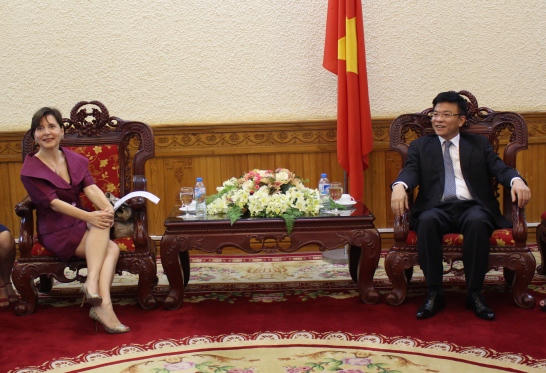 Bộ trưởng Lê Thành Long tiếp xã giao 3 Đại sứ Anh, Italia và Đức