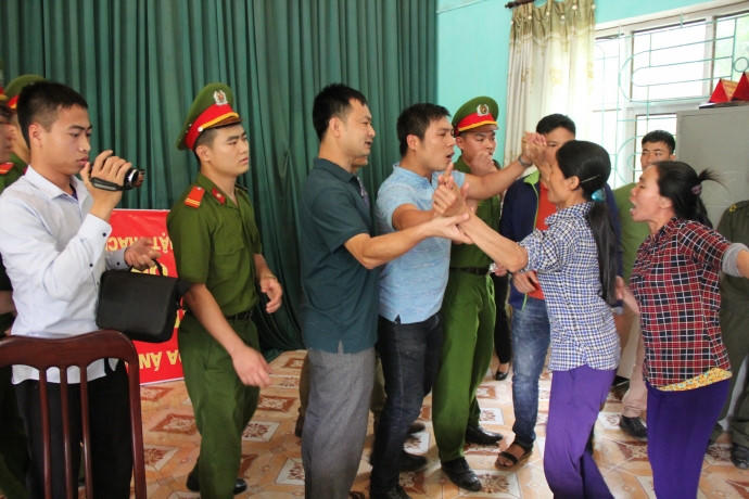 Có hỗn loạn trong xin lỗi người bị oan, sẽ xử lý thế nào?