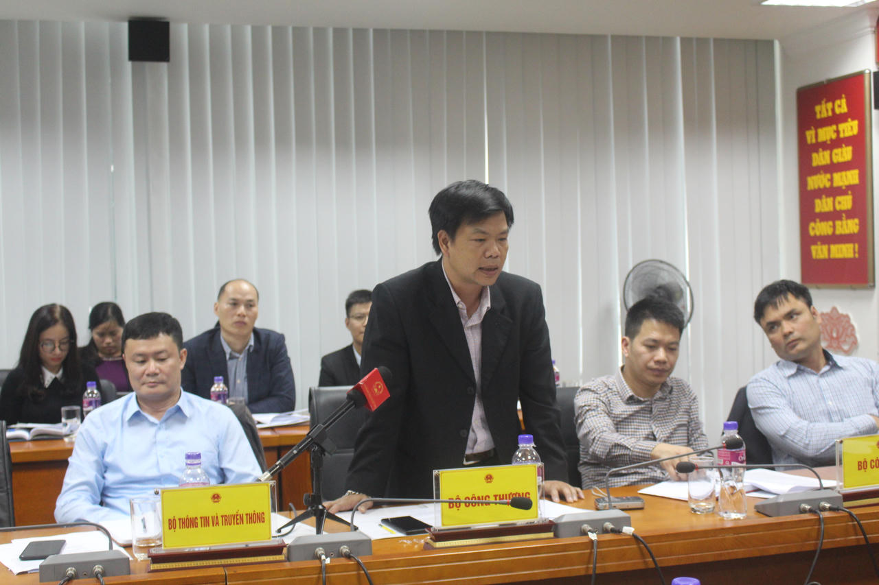 Tăng cường chống tình trạng lợi dụng thương mại điện tử