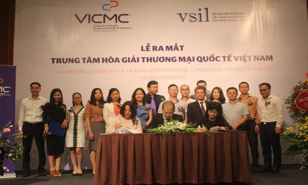Ra mắt Trung tâm Hòa giải thương mại quốc tế Việt Nam