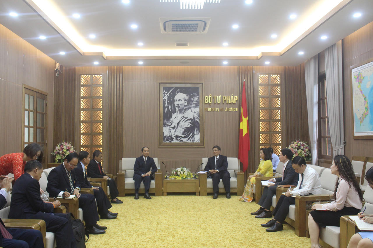 Vun đắp tình hữu nghị Việt – Lào mãi mãi bền vững