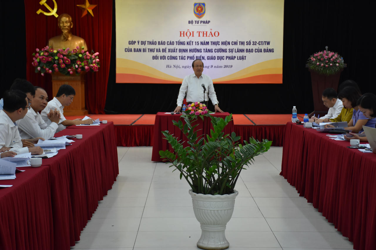 Phổ biến, giáo dục pháp luật phải là nhiệm vụ của cả hệ thống chính trị