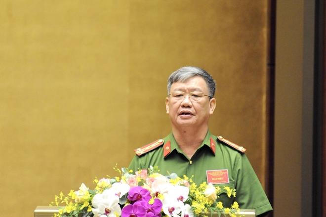 Khen thưởng cho 323 tập thể, cá nhân điển hình trong học tập và làm theo Bác