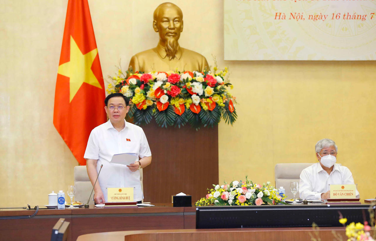 Tiếp tục đổi mới hơn nữa công tác tiếp xúc cử tri