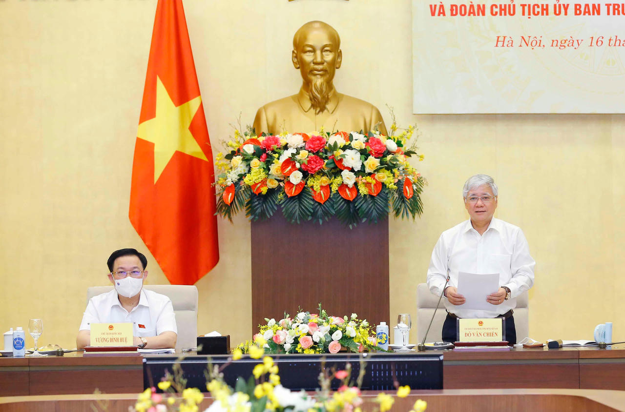 Tiếp tục đổi mới hơn nữa công tác tiếp xúc cử tri