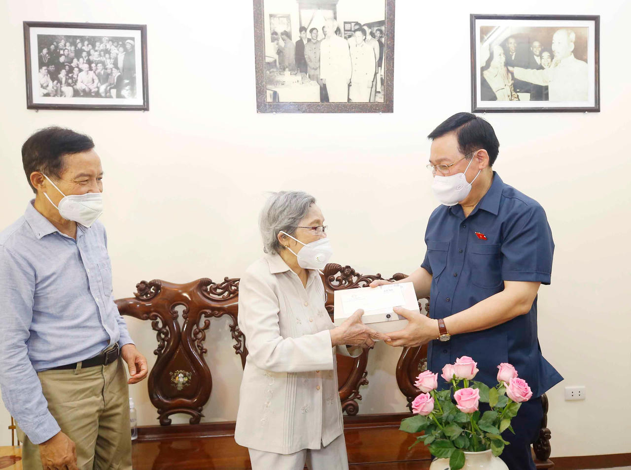 Tri ân Chủ tịch Quốc hội khóa VIII Lê Quang Đạo