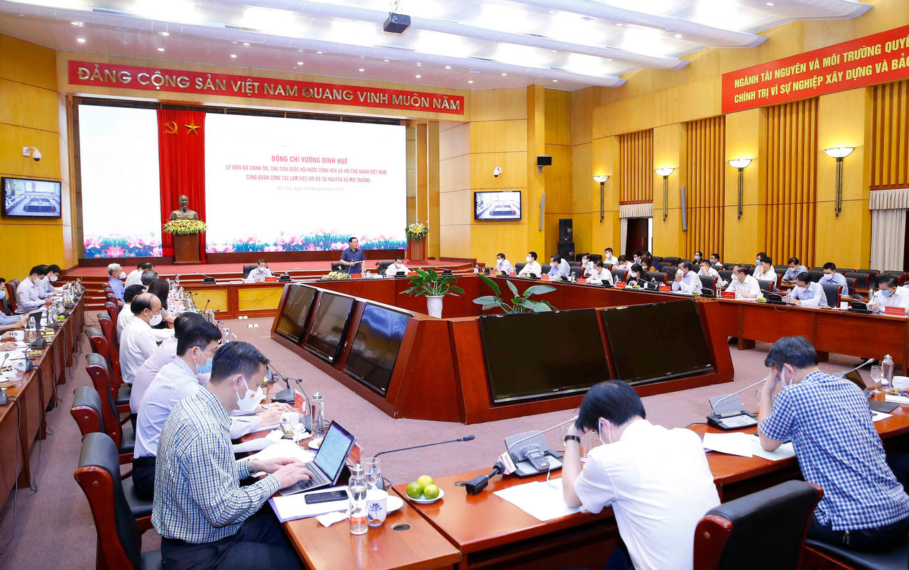 Hạn chế những biện pháp tình thế trong sửa đổi Luật Đất đai