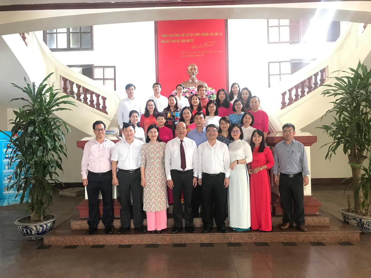 Vụ Pháp luật dân sự - kinh tế ghi nhiều dấu ấn đậm nét trong thành công chung của Bộ, ngành Tư pháp