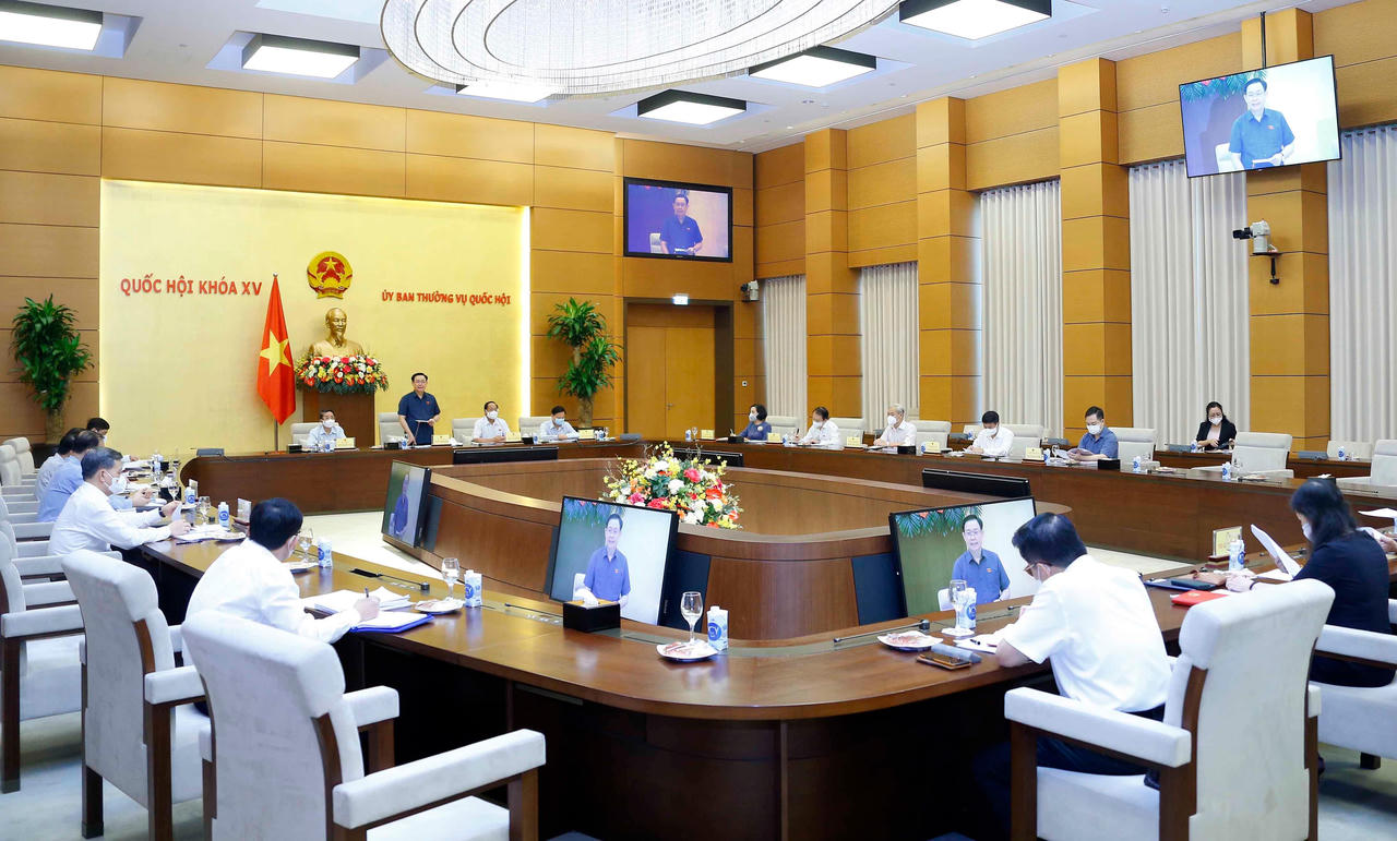 Đổi mới cách làm, nâng cao hơn nữa chất lượng giám sát