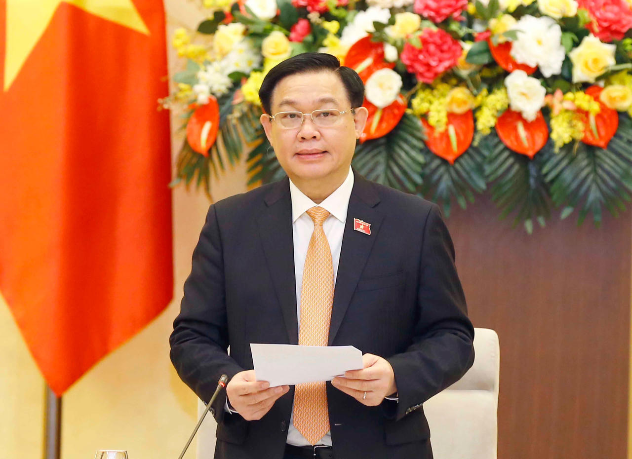 Làm việc 24/7 để tham mưu các chính sách kiểm soát dịch bệnh