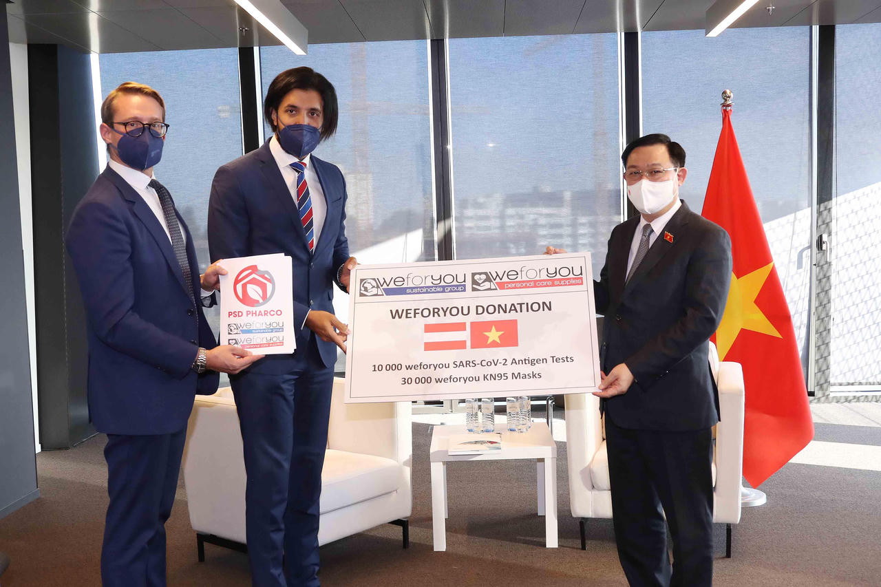 Bạn bè quốc tế thiết thực hỗ trợ Việt Nam phòng chống dịch COVID-19
