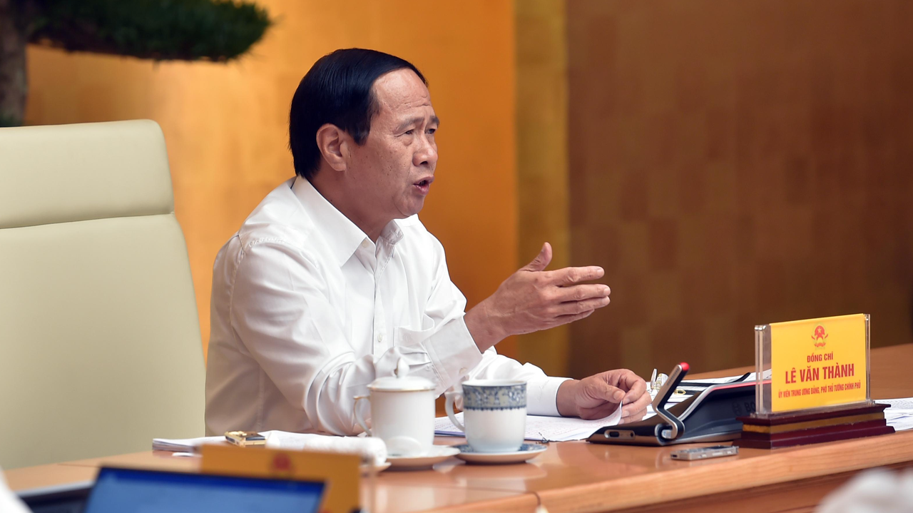 Không được ban hành thêm giấy phép gây cản trở lưu thông hàng hóa