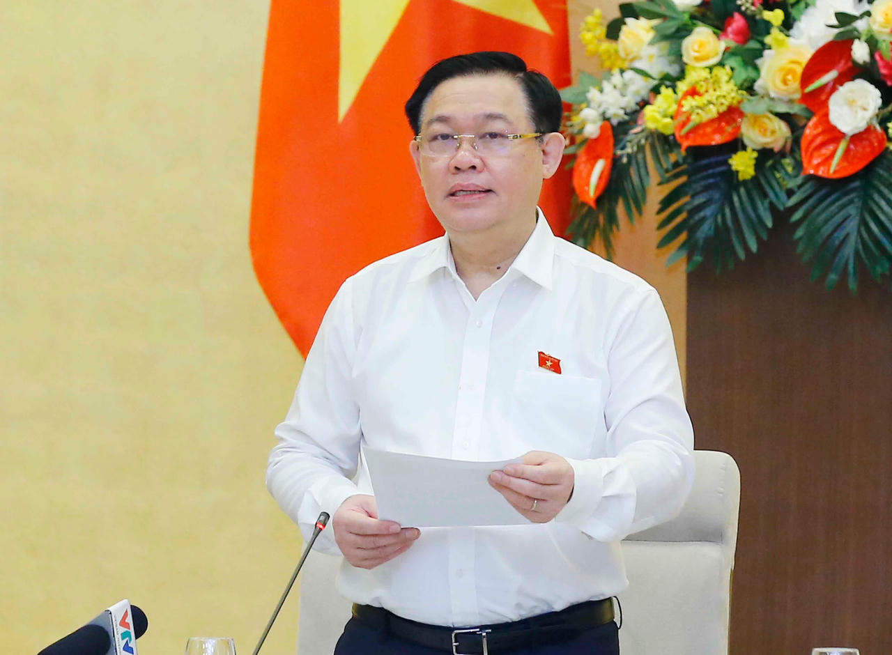 Điều chỉnh quy hoạch đất đai còn tùy tiện 