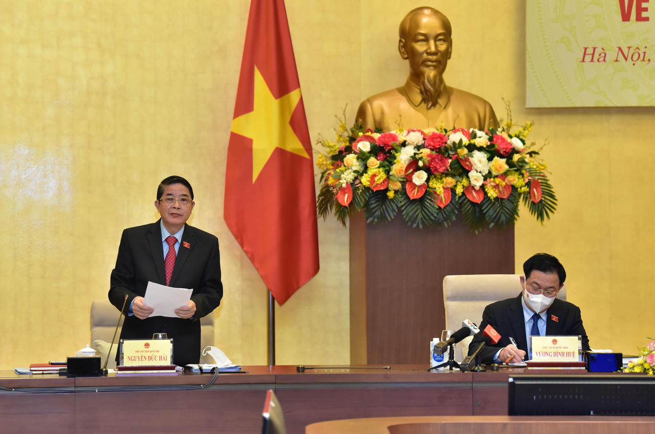 Nghe chuyên gia hiến kế chính sách dài hơi cho phát triển kinh tế hậu COVID-19