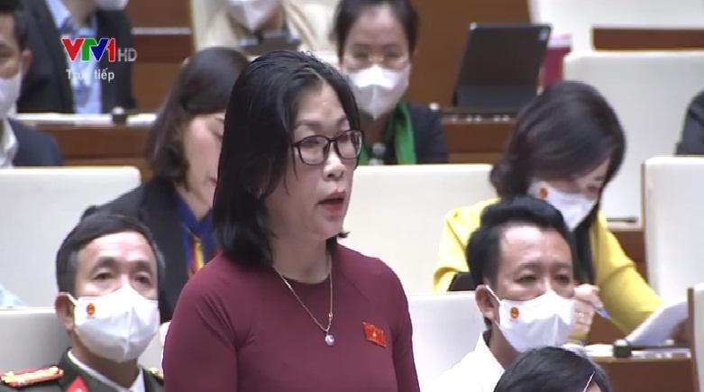 Chống dịch bộc lộ "căn bệnh trầm kha": Chính phủ sát sao, cán bộ cơ sở lơ là