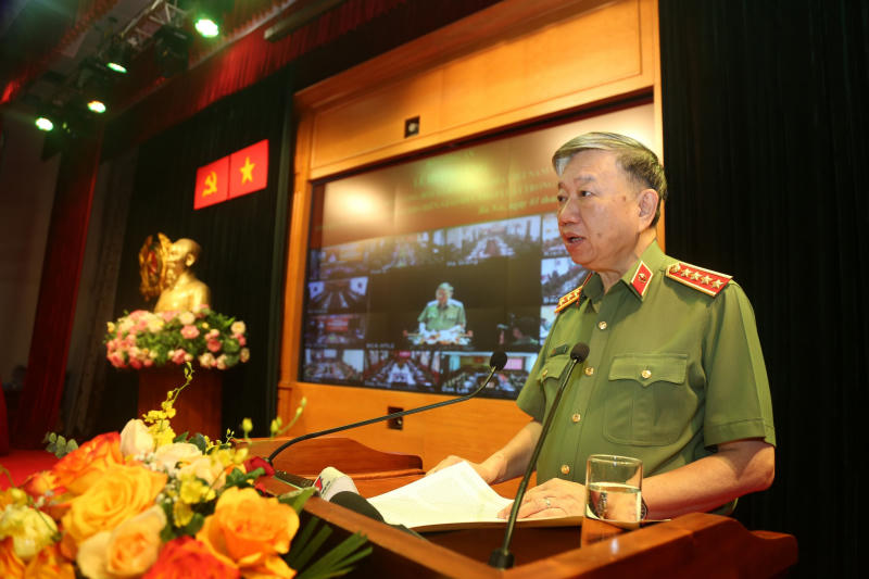 Bộ Công an - Lực lượng chủ công, đi đầu trong hưởng ứng Ngày Pháp luật