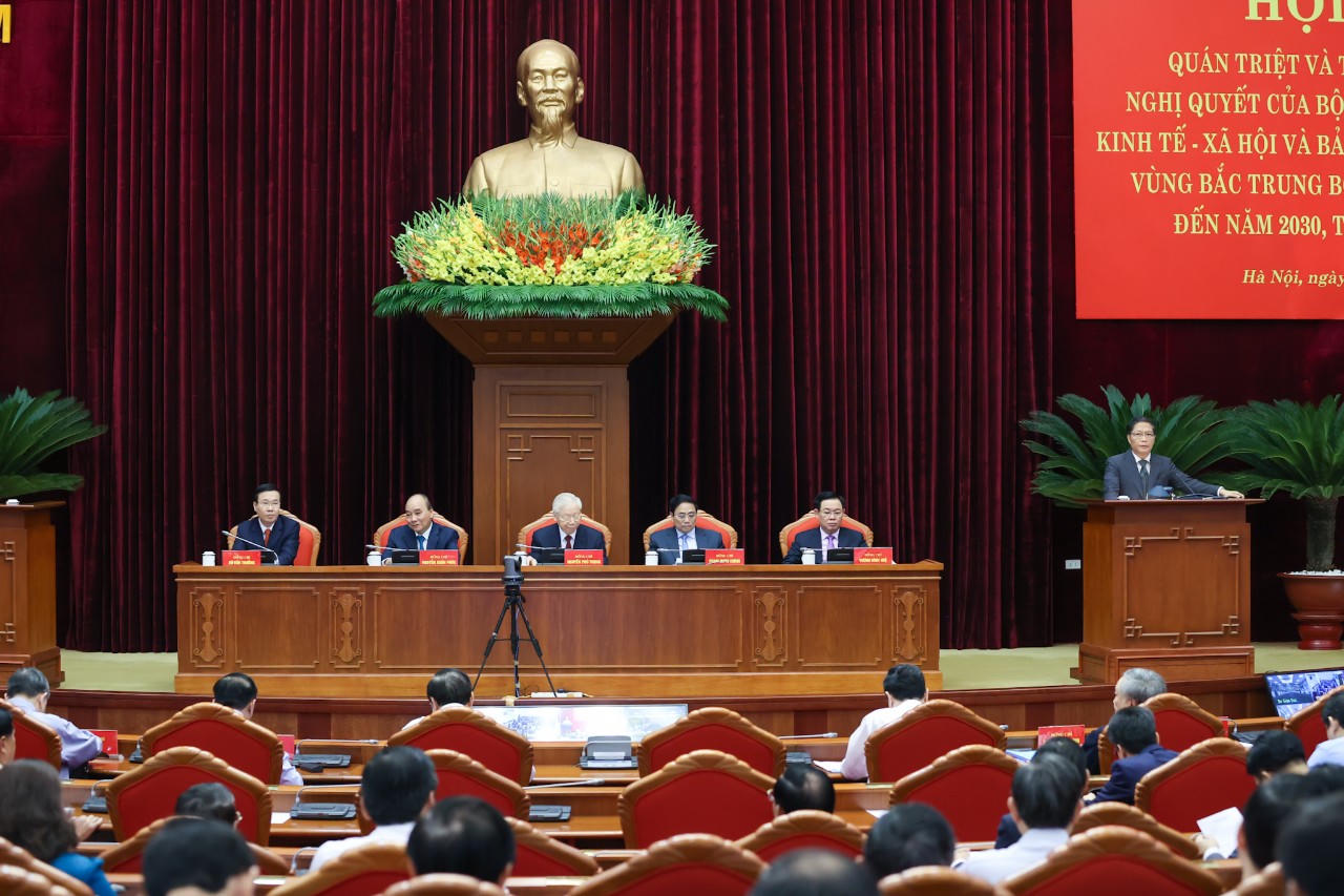 Tạo chuyển biến có tính đột phá trong đổi mới, phát triển Vùng Bắc Trung Bộ và Duyên hải Trung Bộ (*)