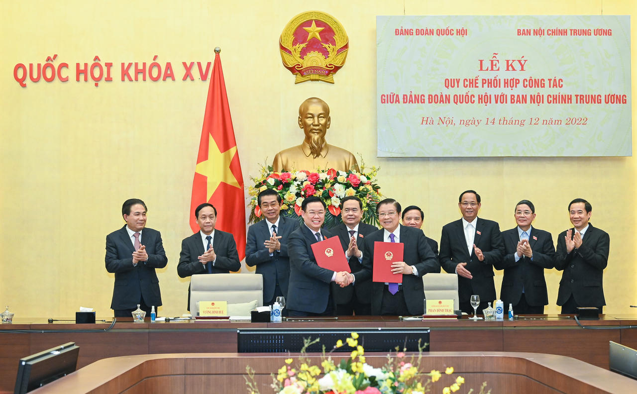 Tăng cường phối hợp phòng, chống tham nhũng, tiêu cực và cải cách tư pháp