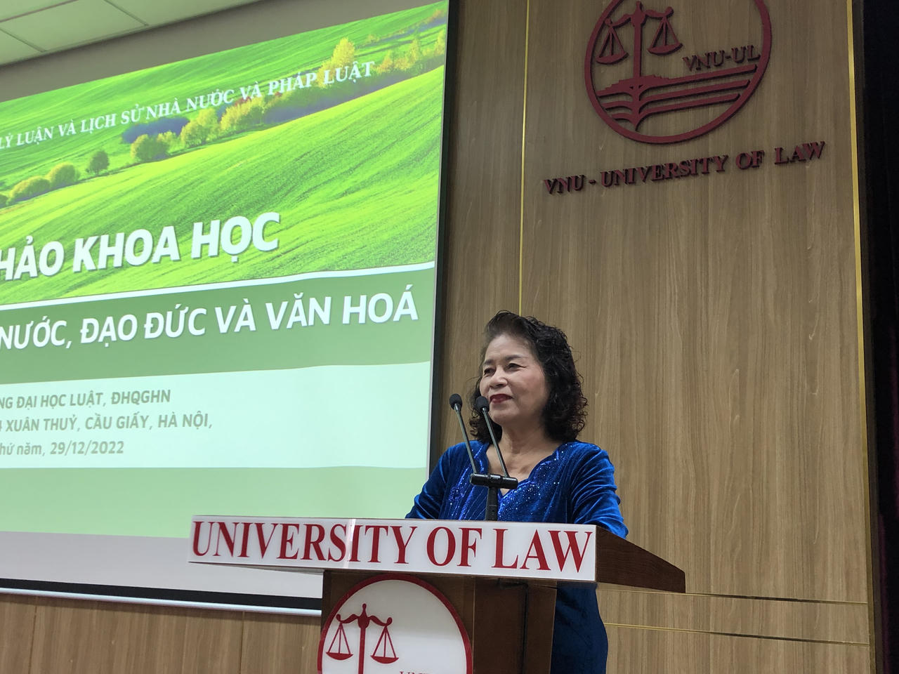 Pháp luật, đạo đức phải bảo đảm quyền và lợi ích chính đáng của con người