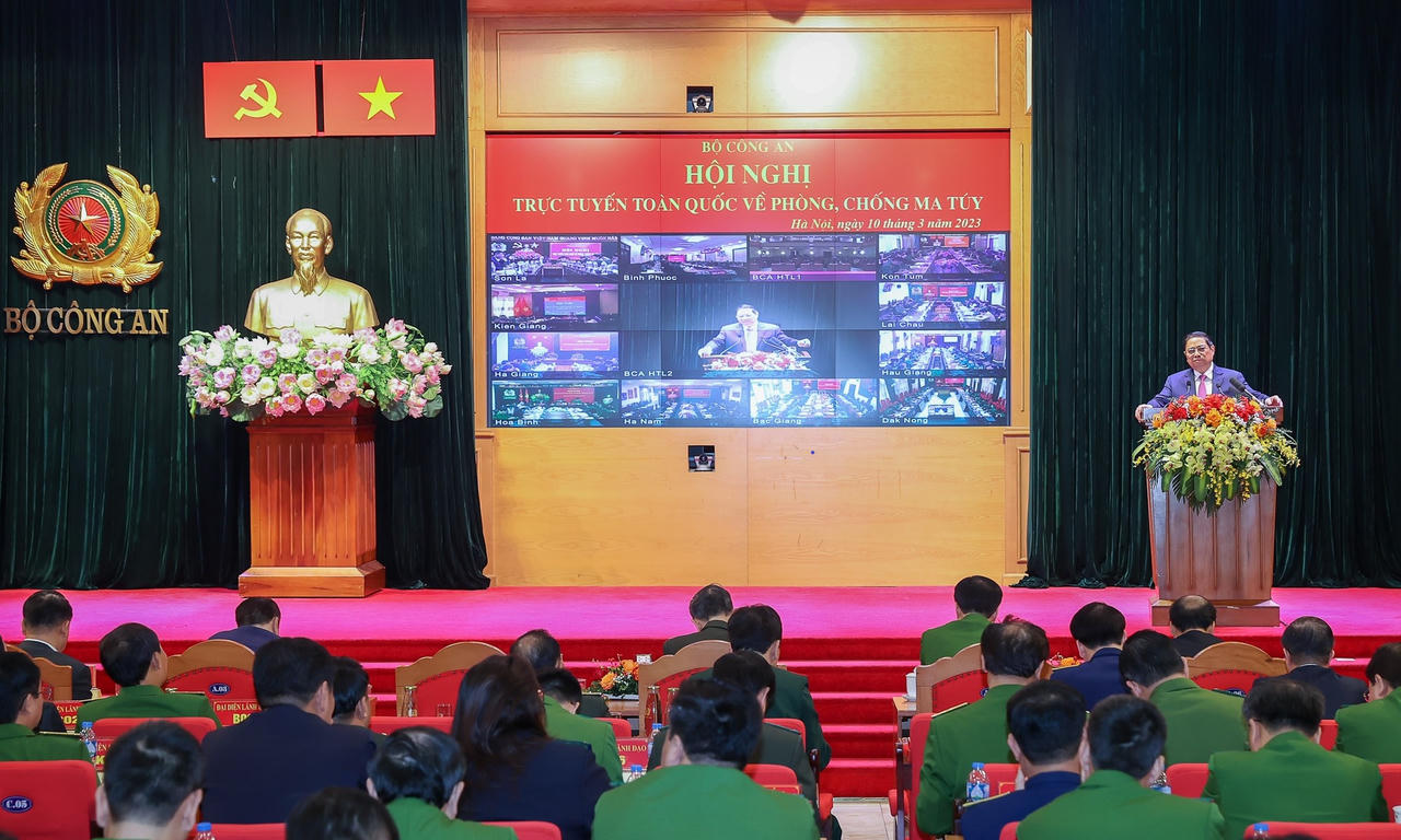 Phòng, chống và kiểm soát ma túy là một nhiệm vụ vừa cấp bách, vừa thường xuyên