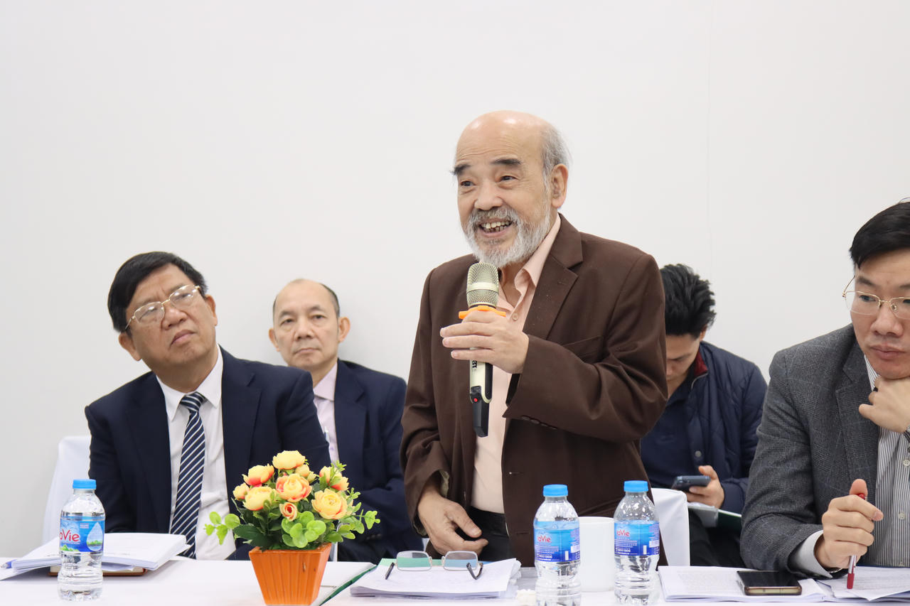 Sàn giao dịch bất động sản không thể ‘làm thay’ công chứng