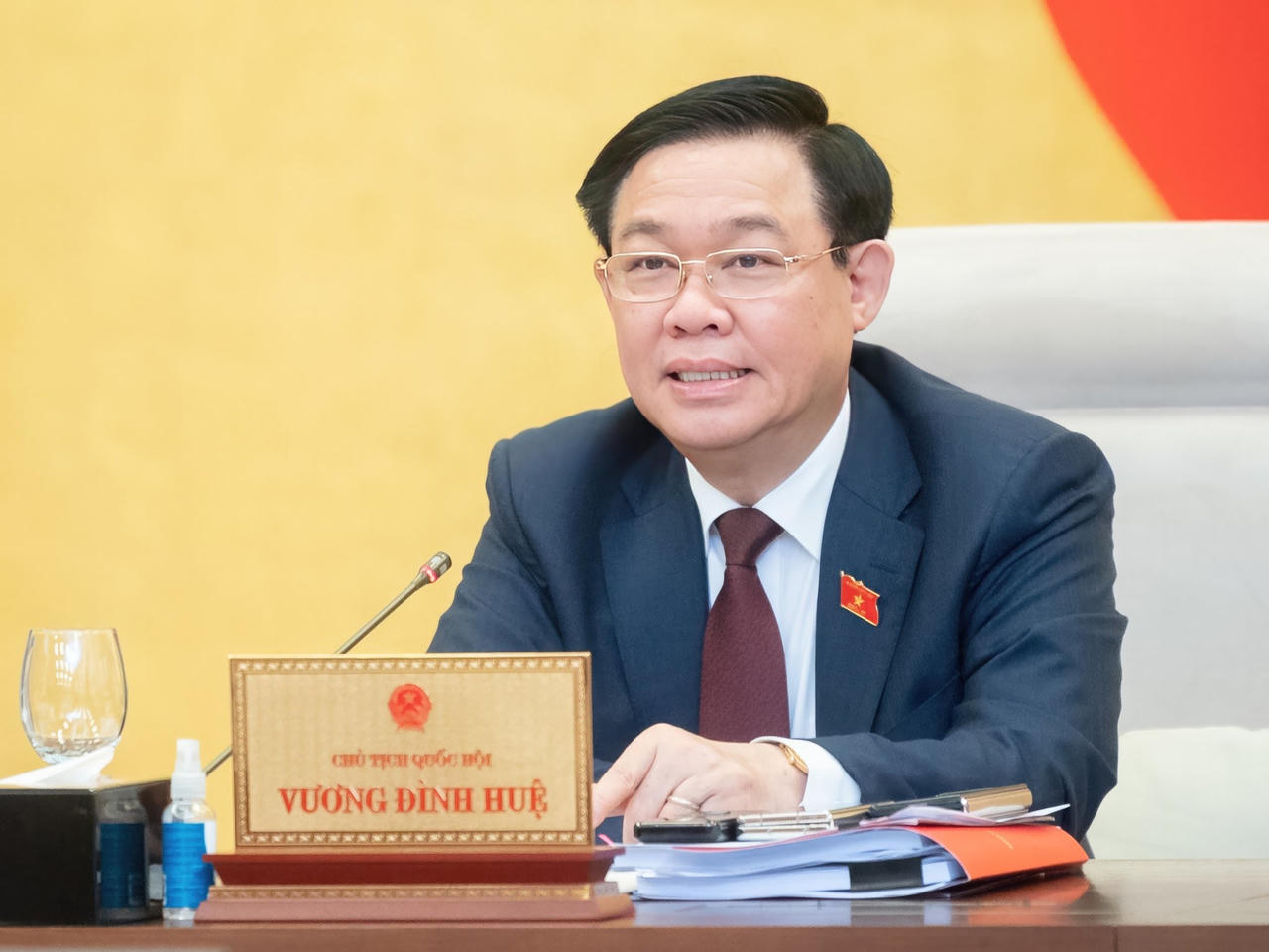 Đề xuất xây dựng Luật Bản dạng giới - Tôn trọng quyền chuyển đổi giới tính của công dân