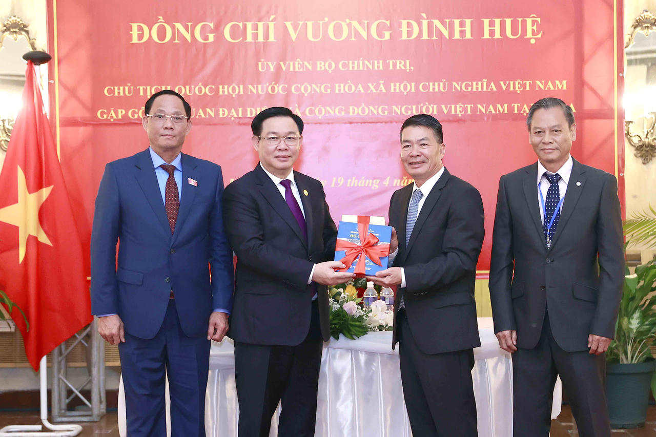 Giữ gìn, phát triển mối quan hệ đặc biệt của hai nước Việt Nam - Cuba