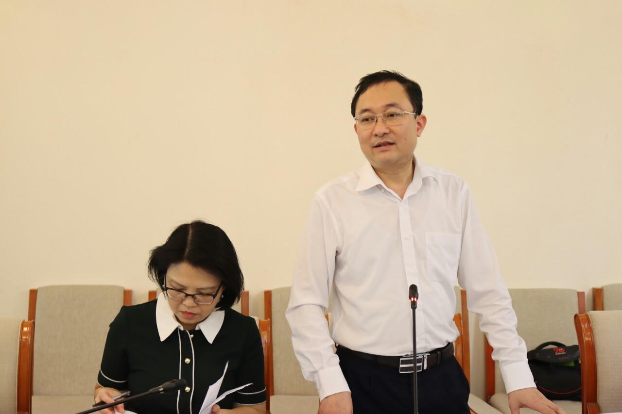 Công tác giáo dục pháp luật trong trường học đóng vai trò hết sức quan trọng