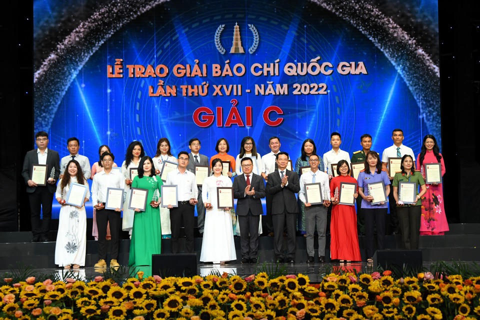 Long trọng Lễ trao Giải Báo chí quốc gia lần thứ XVII – năm 2022 