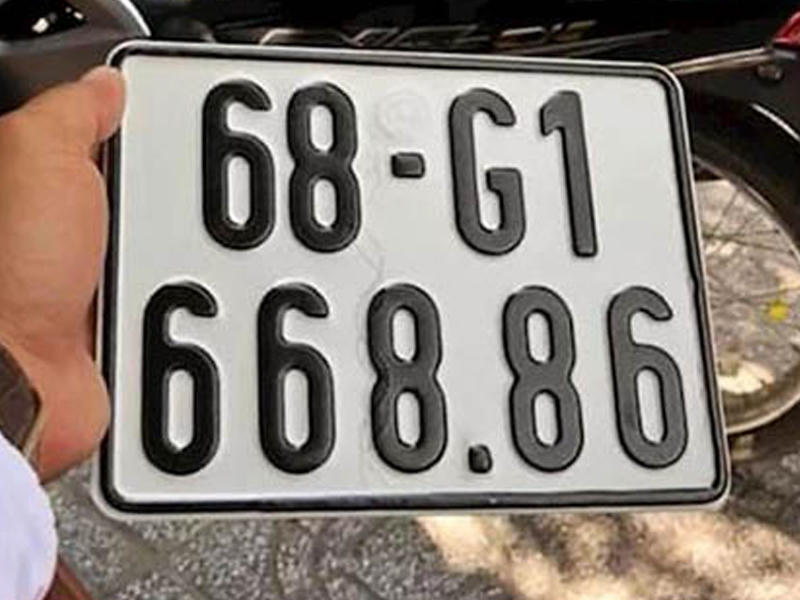 Lần đầu tiên thí điểm đấu giá biển số xe ô tô: Người dân háo hức được sở hữu biển số 'đẹp'