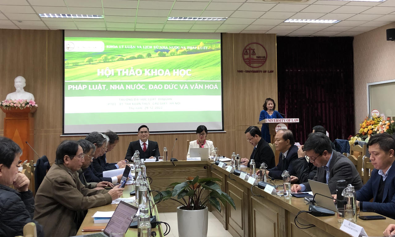 Hành trình ‘vào Nam ra Bắc’ đào tạo nguồn nhân lực pháp luật của nữ giảng viên kỳ cựu