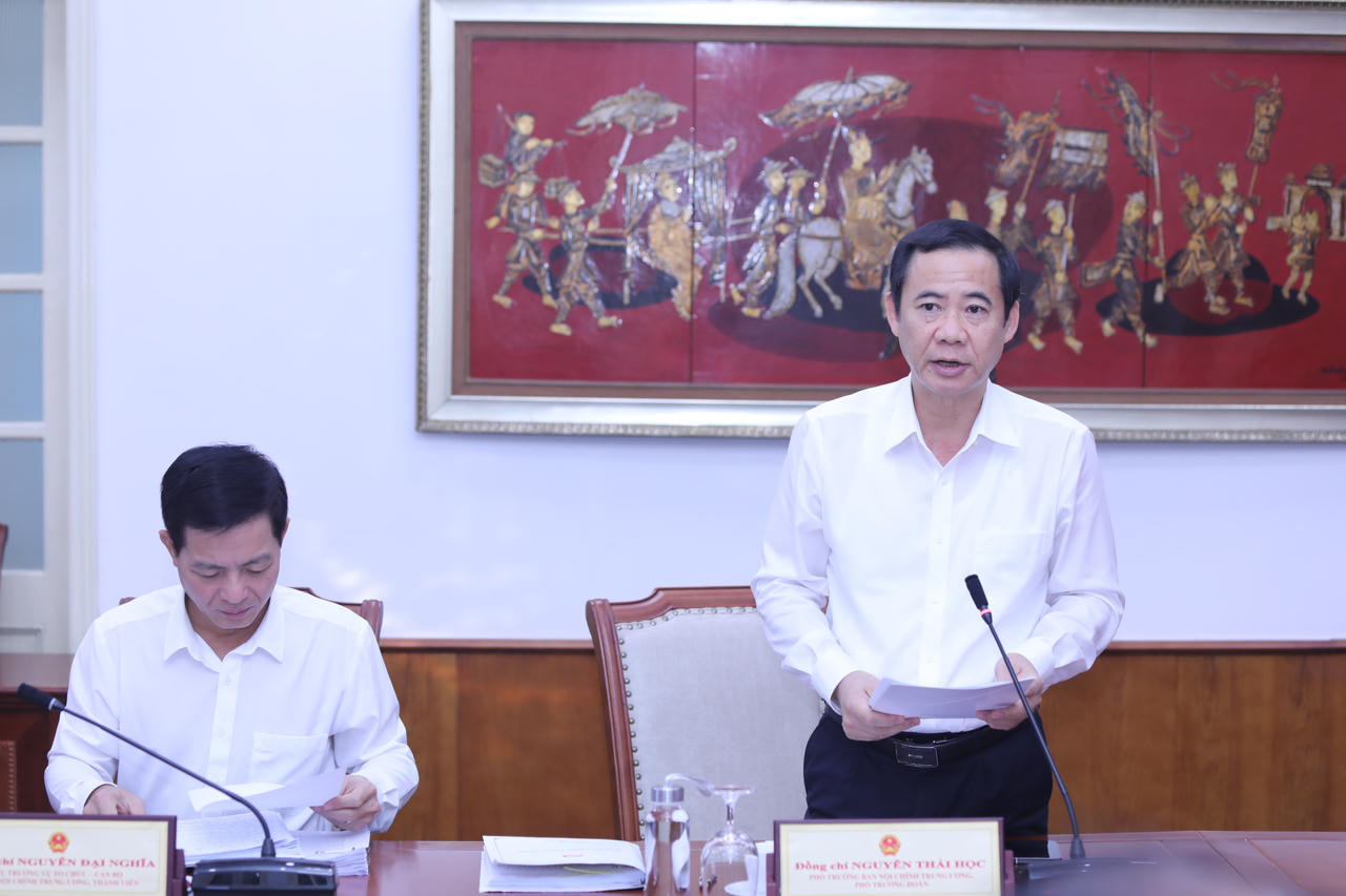 Kiểm tra công tác cán bộ đối với Ban cán sự Đảng Bộ Văn hóa, Thể thao và Du lịch