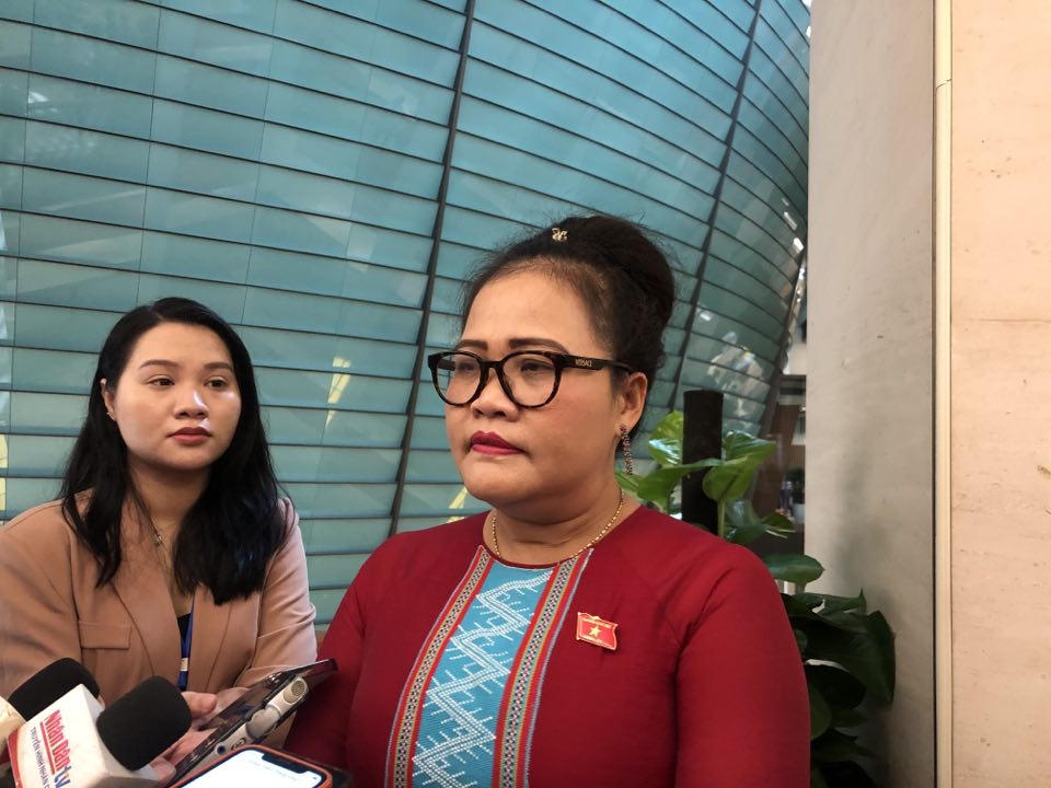 Lấy phiếu tín nhiệm là dịp để các lãnh đạo nhìn lại mình