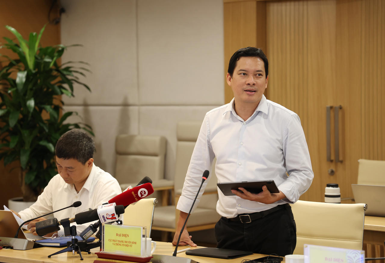 Người dùng cần thận trọng khi tham gia mạng xã hội