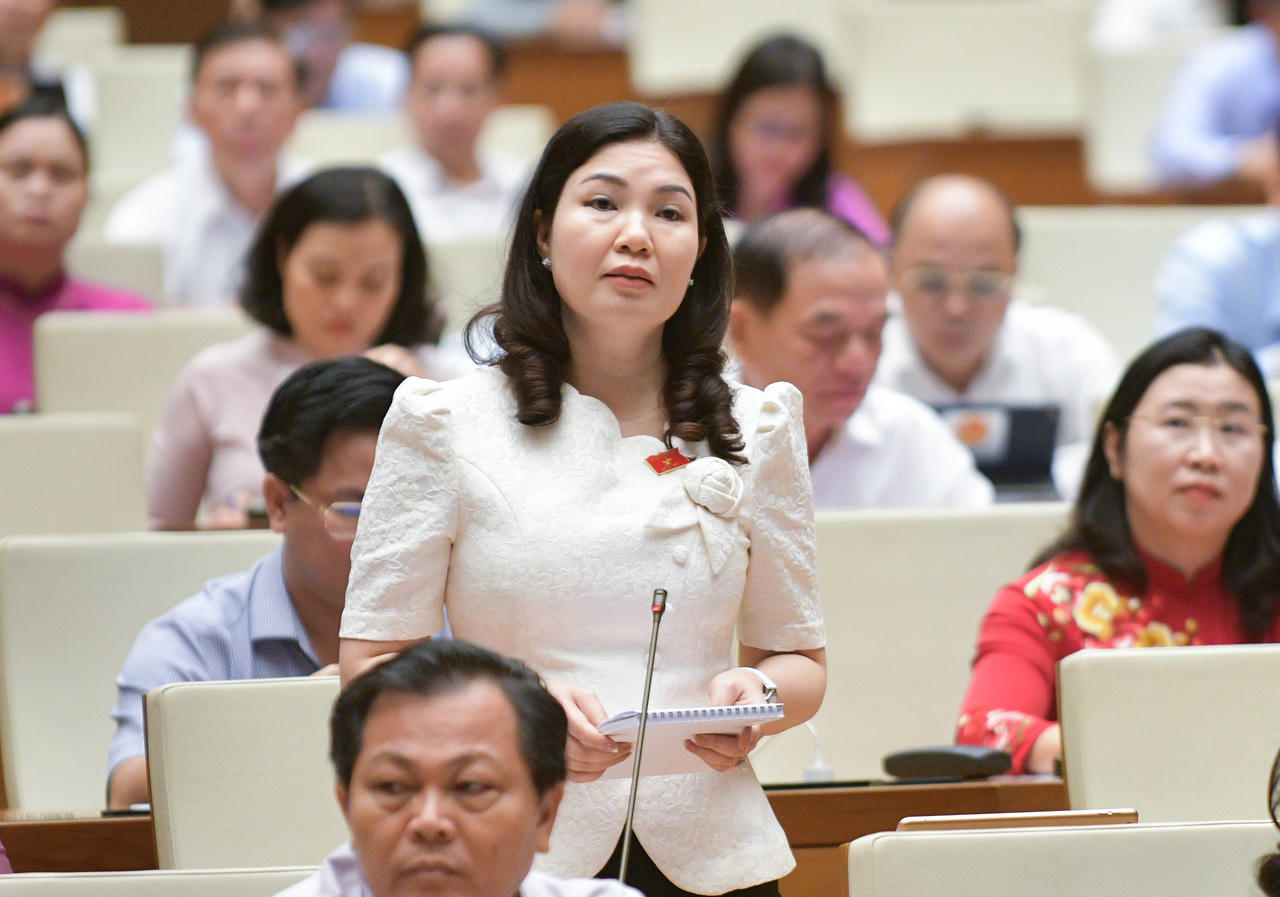 Chưa thể bỏ việc điều hành tăng trưởng tín dụng