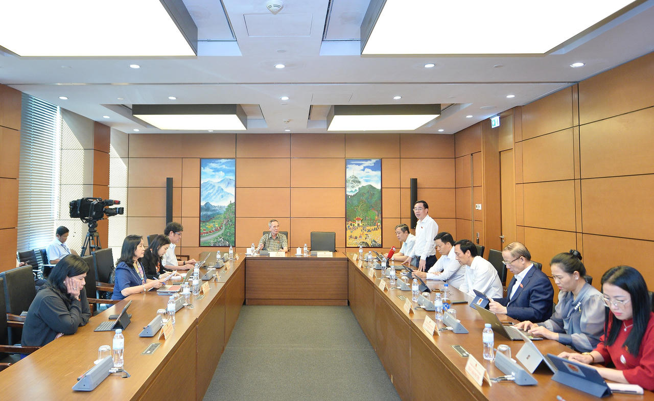 Người dân sẽ không phải mang theo nhiều loại giấy tờ khi tham gia giao thông