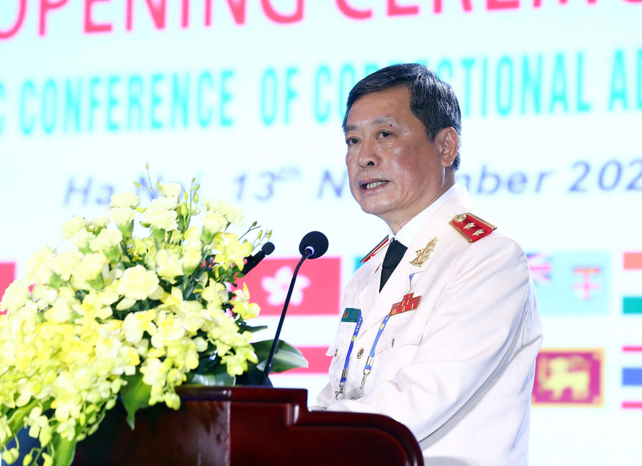 Tạo dựng giá trị nhân văn trong công tác trại giam