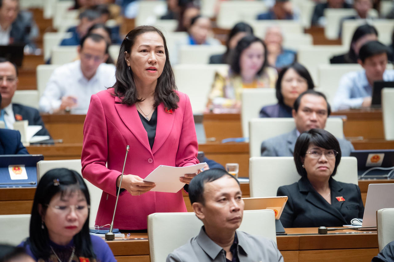 Còn kiến nghị của cử tri chưa được giải quyết thấu đáo