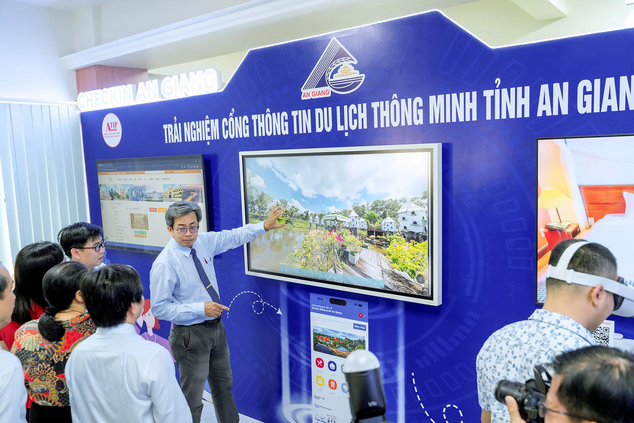 Ra mắt Cổng thông tin du lịch thông minh An Giang