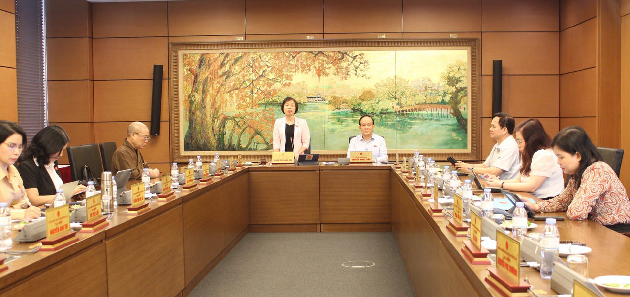 Bộ trưởng Nội vụ: Chính phủ đảm bảo đủ nguồn tăng lương 30%