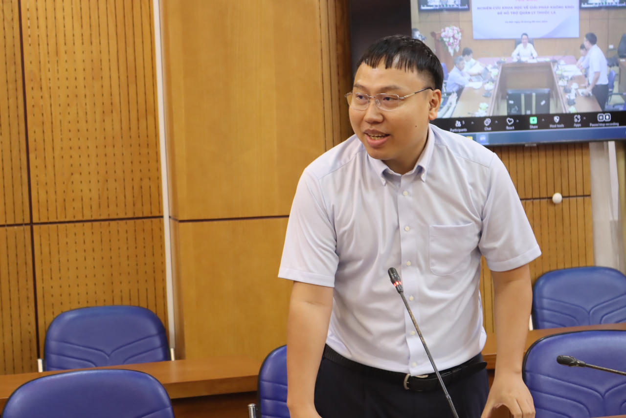 Tọa đàm ‘Nghiên cứu khoa học về giải pháp không khói để hỗ trợ quản lý thuốc lá’