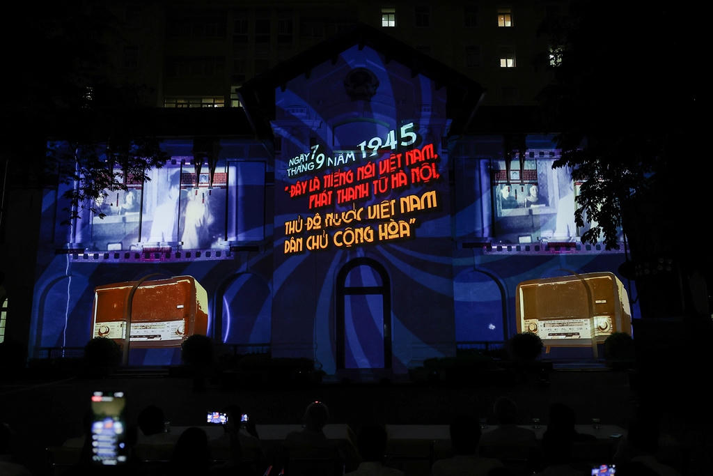 Trình chiếu 3D Mapping nhân Kỷ niệm 79 năm ngành Thông tin và Truyền thông