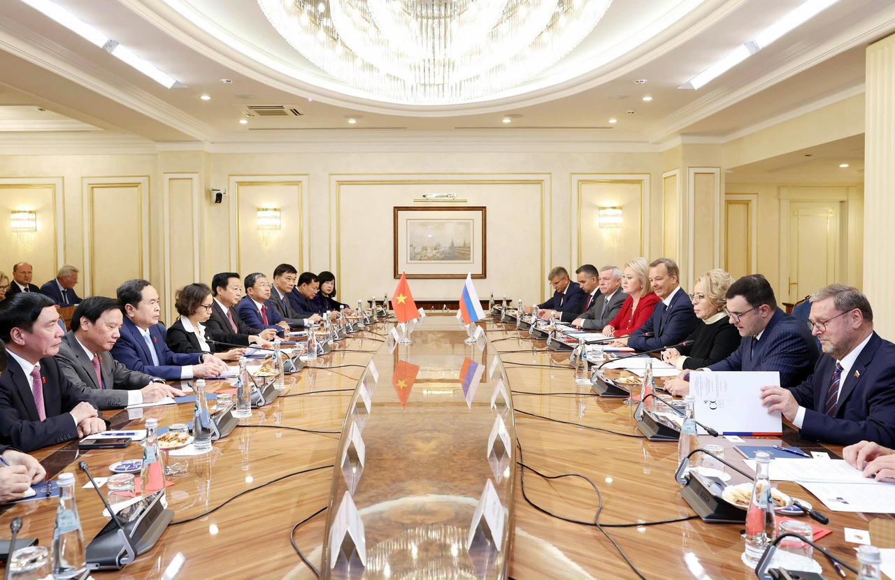 Tiến tới kỷ niệm 75 năm thiết lập quan hệ ngoại giao Việt - Nga