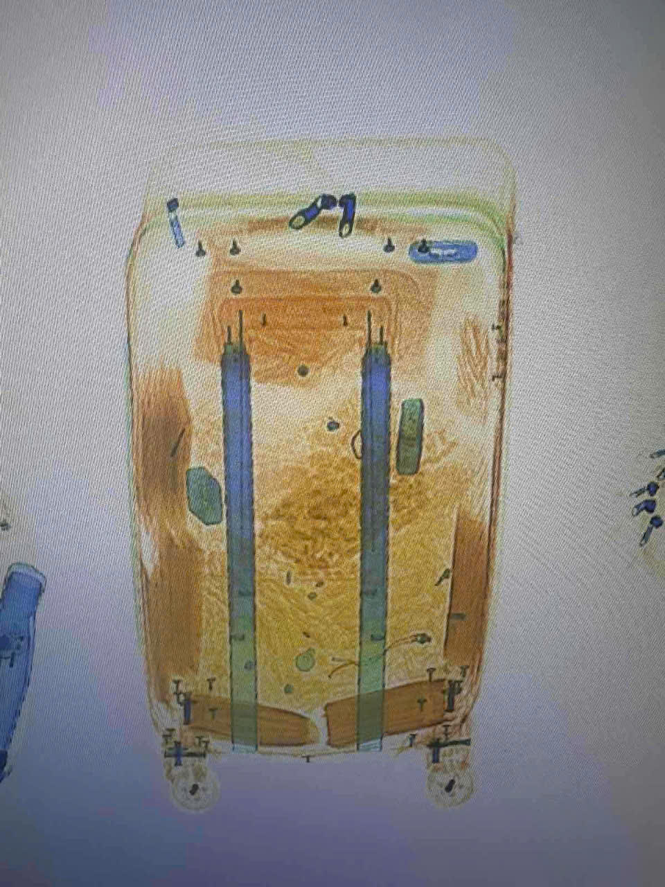 Hải quan Tân Sơn Nhất bắt giữ 2 vụ nhập lậu trị giá hàng chục tỷ đồng